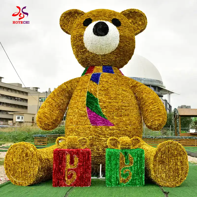 Outdoor large teddy bear motif lights for holiday decoration