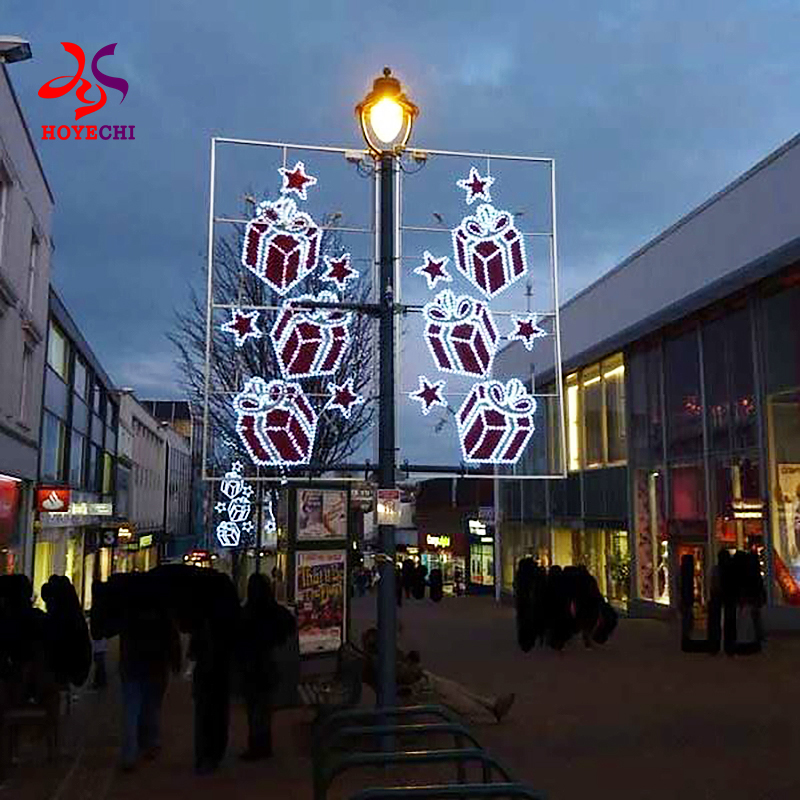 LED street motif lights installed on poles for city streets
