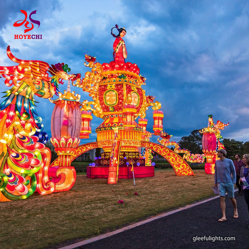 Chinese silk lantern outdoor cultural light show