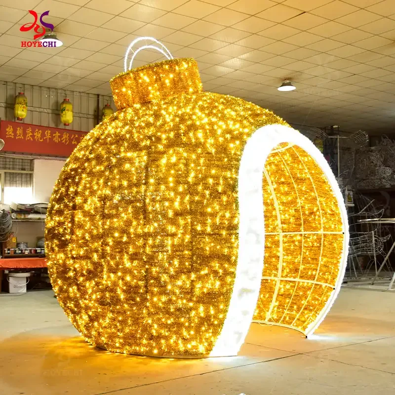 Golden Arch Ball Christmas Light Display (2)