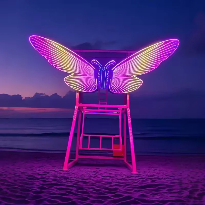 Grande baloiço em forma de asa de borboleta com LED, iluminação colorida e um assento suspenso